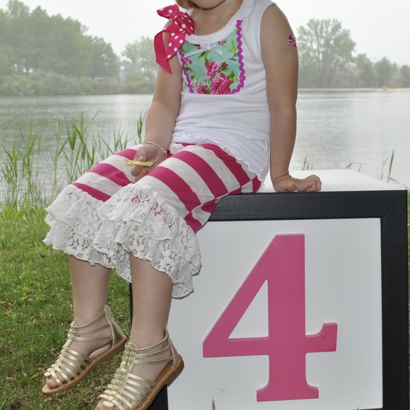 Matching set - Picture 4 of 4